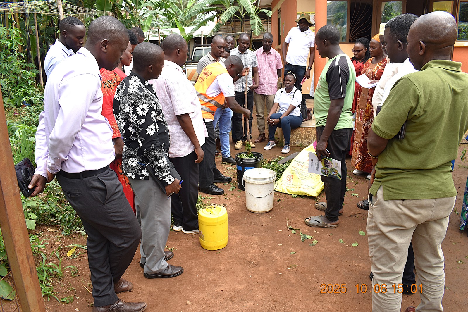 The farmers learning how to mix different materials to make fertilizers. Phase II of the Resilient Urban Food Systems (RUFS) Project, Department of Geography, Geo-Informatics, and Climatic Sciences at Makerere University, Kampala Uganda, East Africa and funded through the AgriFoSe2030 Programme, practical techniques for producing organic fertilizers and pesticides using affordable, locally available materials 6th to 7th October 2025, Emily Royal Mixed Farm, Industrial City Division, Mbale City.