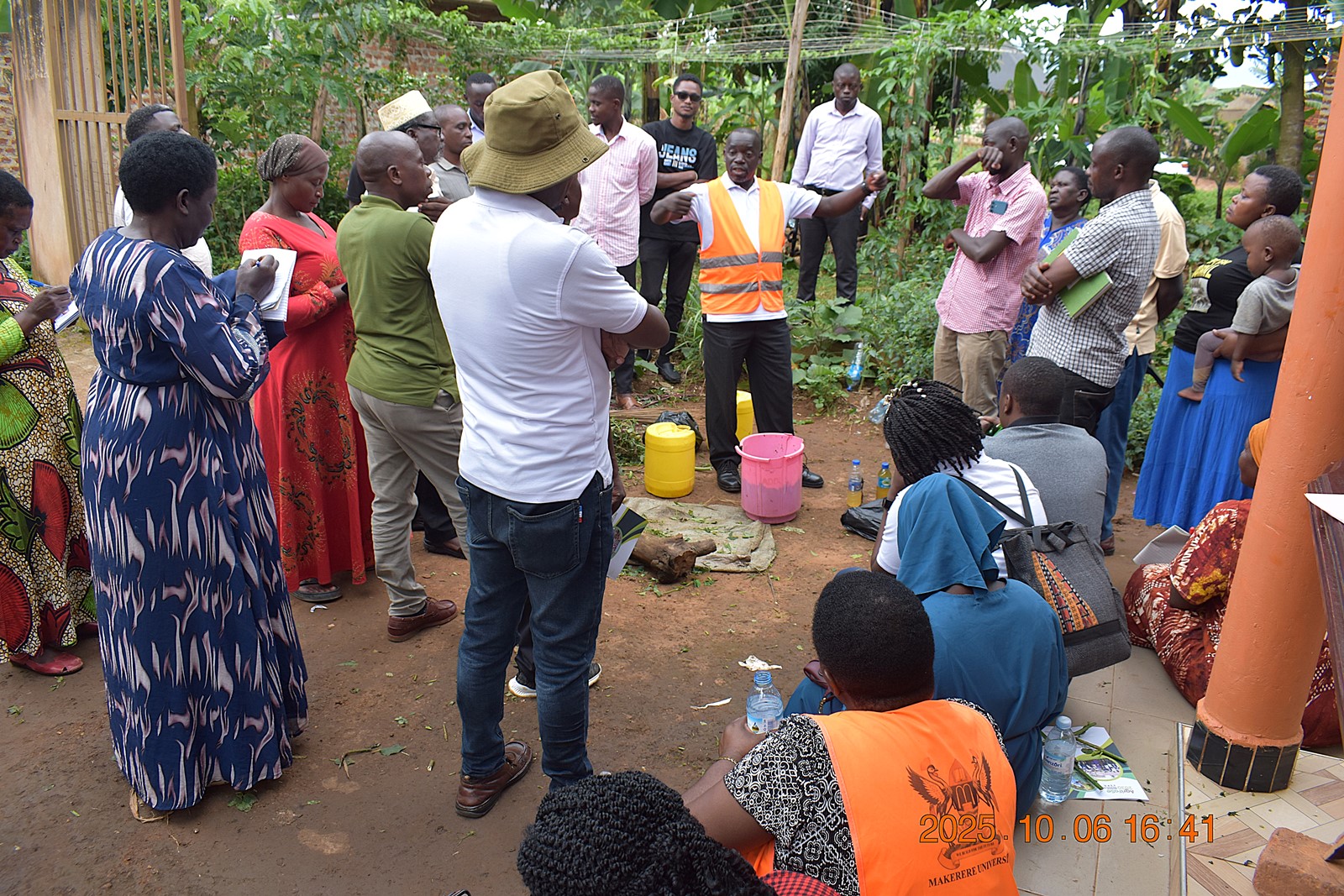 Mr. Mbowa training the farmers on the use of human urine in the production of fertilizers. Phase II of the Resilient Urban Food Systems (RUFS) Project, Department of Geography, Geo-Informatics, and Climatic Sciences at Makerere University, Kampala Uganda, East Africa and funded through the AgriFoSe2030 Programme, practical techniques for producing organic fertilizers and pesticides using affordable, locally available materials 6th to 7th October 2025, Emily Royal Mixed Farm, Industrial City Division, Mbale City.