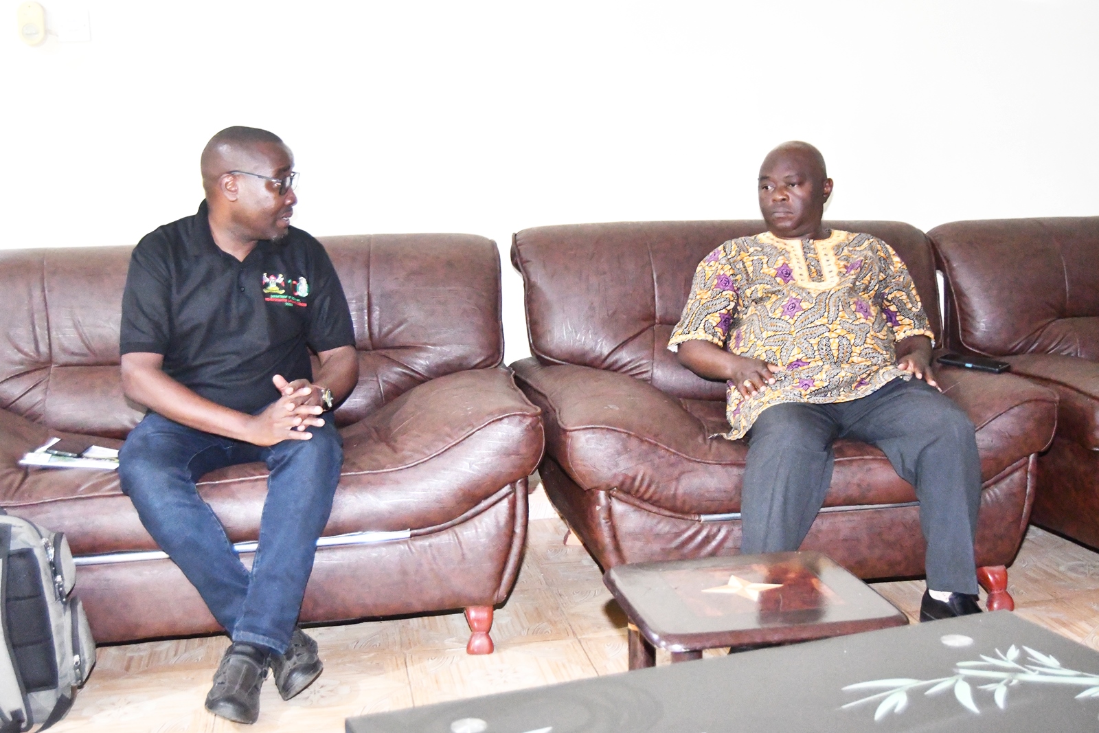 Prof. Frank Mugagga (L) with Bishop Nason Baluku (R). The Resilient Urban Food Systems (RUFS) project led by Prof. Frank Mugagga, Department of Geography, Geo-Informatics, and Climatic Sciences, CAES, Makerere University, Kampala and funded through the AgriFoSe2030 Programme initiative titled “Strengthening Urban Food Systems Resilience to Flood and Drought Risks through New Strategic Partnerships: Consolidating Gains from the RUFS Project in Kasese Municipality and Mbale City, Uganda,” intensive two-day training workshop for smallholder farmers in Kasese Municipality 13th and 14th October 2025, East Africa.