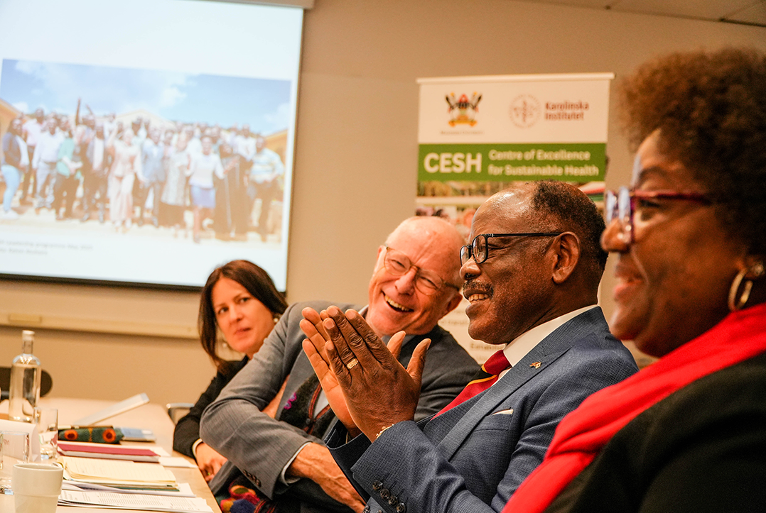 Makerere Vice Chancellor Prof. Barnabas Nawangwe presenting during one of the engagements with the KI team to commemorate 25 years of partnership in Stockholm. Photo by Kseniya Hartvigsson. Makerere University and Karolinska Institutet (KI-Mak) marked 25 years of collaboration on Oct. 15, 2025, with a hybrid forum on research equity, highlighting lessons for universities striving toward fair and sustainable global partnerships. The event, part of the Global Conversations on Sustainable Health, explored the theme, “Exploring Power Dynamics & Equity in Partnerships.”