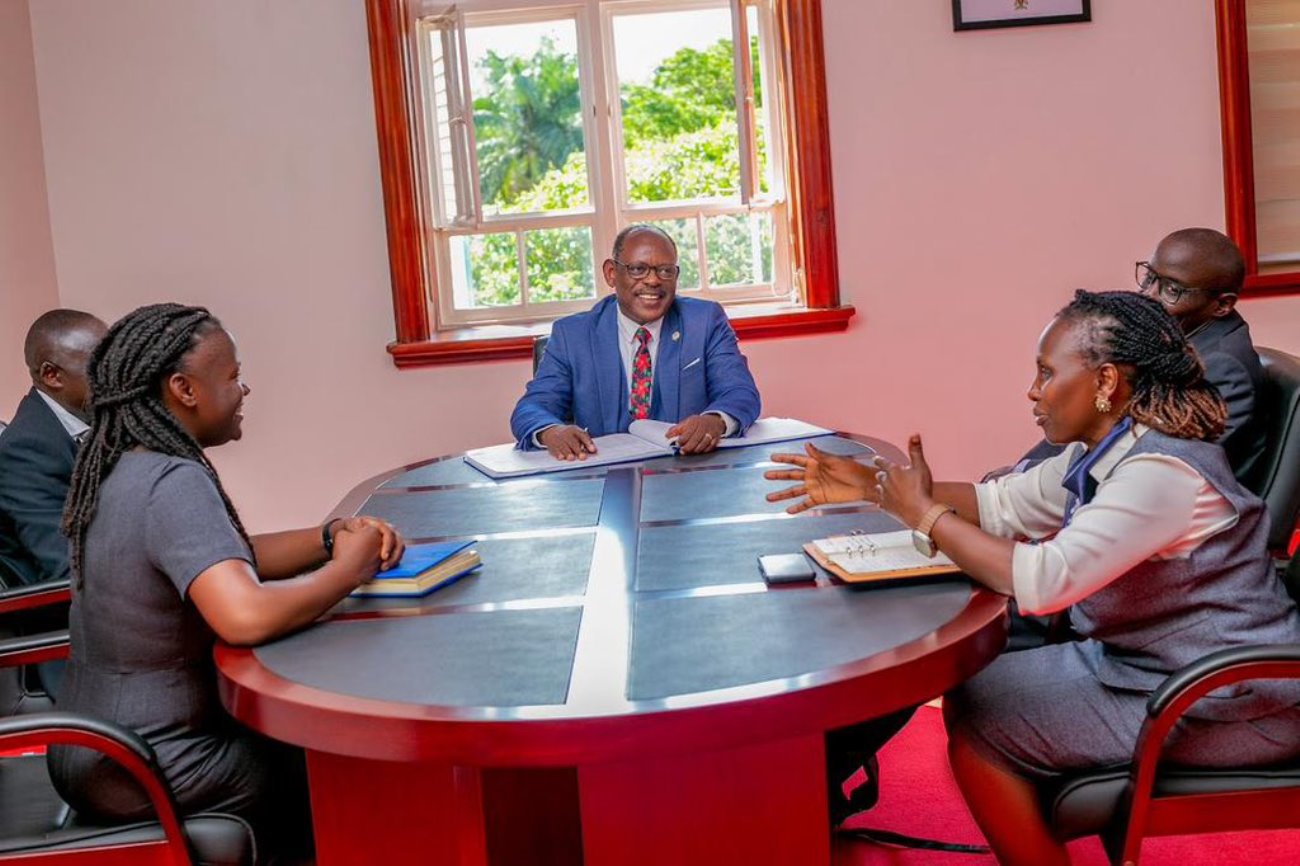 The Vice Chancellor, Prof. Barnabas Nawangwe (Centre) with MURBS Trustees and Secretariat during their courtesy visit on 30th April 2025. Makerere University Retirement Benefits Scheme (MURBS) Board of Trustees on 23rd October 2025 during the 15th Annual General Meeting declared an interest on 13.56% on Members balances for the Financial Year 2024/2025. Main Hall, Main Building, Kampala Uganda, East Africa.