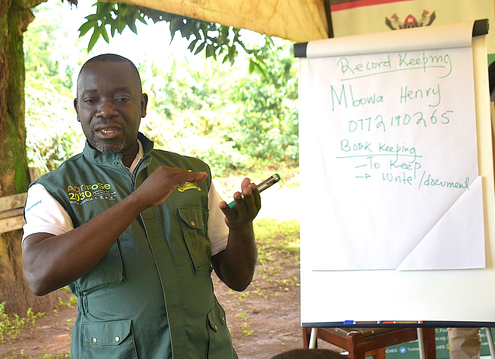 Mr. Mbowa Henry from AidEnvironment, aslso a member of the project, trained the farmers in bookkeeping. Phase II of the Resilient Urban Food Systems (RUFS) Project to strengthen urban food systems to withstand climate-related shocks such as floods and droughts by promoting climate-smart agricultural practices that empower farmers to sustain productive, profitable, and resilient operations, ultimately improving livelihoods and contributing to stable urban food supplies by Department of Geography, Geo-Informatics, and Climate Sciences, College of Agricultural and Environmental Sciences (CAES), Makerere University, Kampala Uganda, East Africa supported by the AgriFoSe2030 Programme. Mbale City Training 26th-27th March 2026.