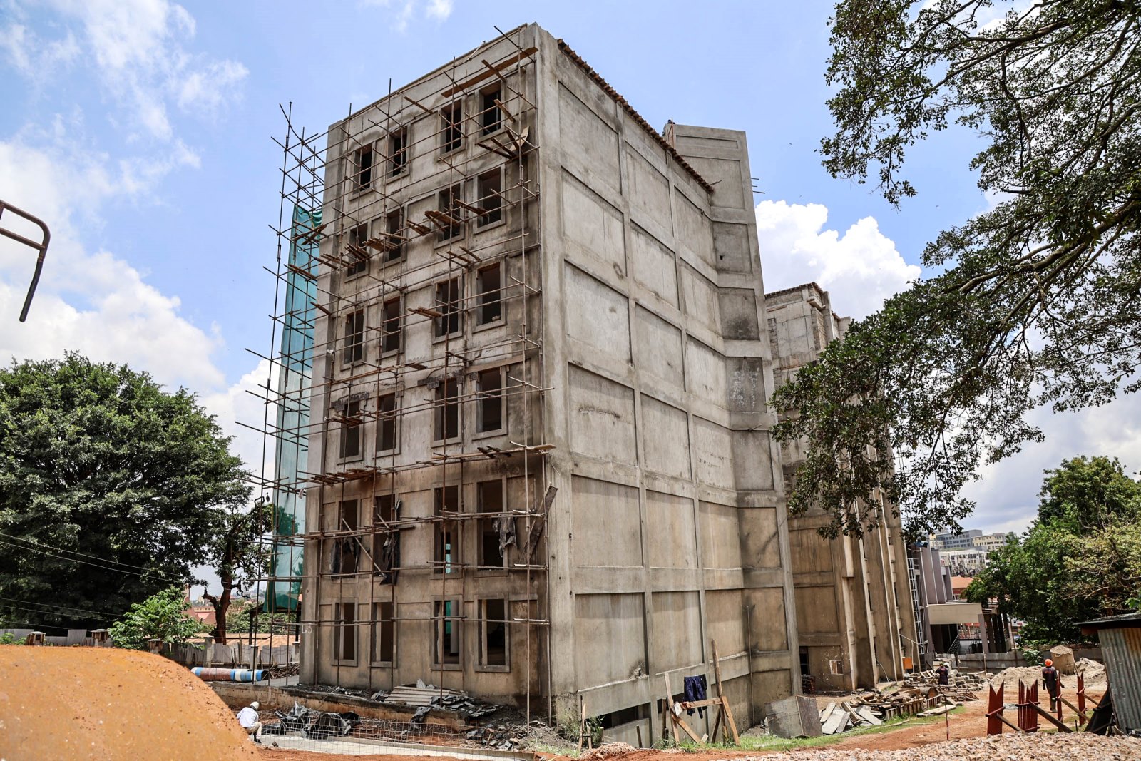 Construction of Phase II of the Makerere University School of Public Health (MakSPH) Complex, Eastern Gate, Main Campus, Kampala Uganda, East Africa.