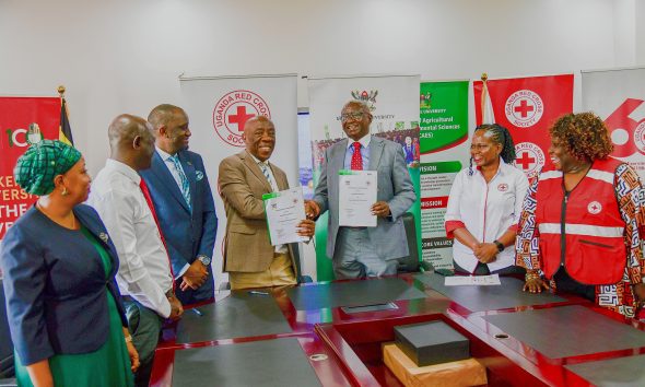 Makerere University DVCFA, Prof. Henry Alinaitwe, and Uganda Red Cross Society Secretary General, Mr. Robert Kwesigwa endorsed the MoU. Makerere University and Uganda Red Cross Society (URCS) sign Memorandum of Understanding (MoU) aimed at strengthening collaboration in research, training, innovation, and humanitarian service delivery, 19th May 2026, Main Building, Kampala, East Africa.
