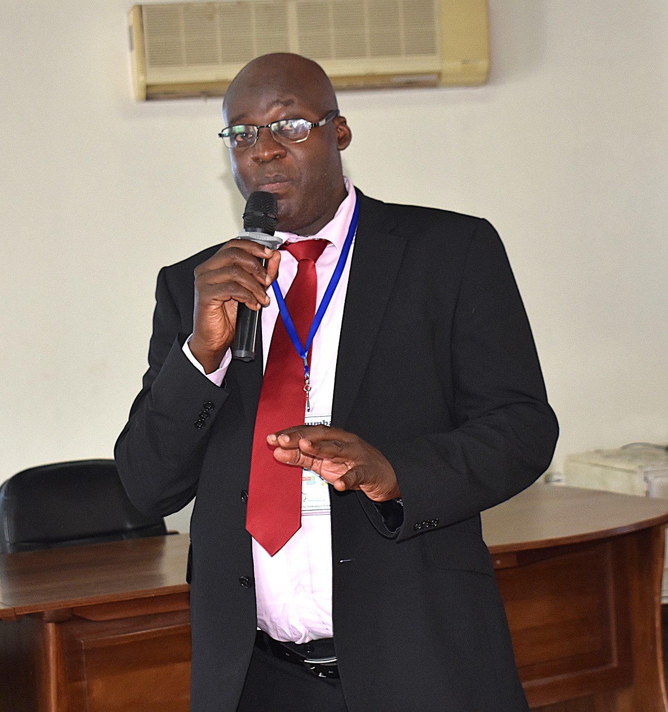 Dr. Irumba Richard, former Director of Physical Planning at Kampala Capital City Authority, demonstrated how mathematical modelling can guide sustainable urban planning in fast-growing cities like Kampala. Department of Mathematics three-day workshop aimed at enhancing the contribution of mathematics to sustainable development as part of the Africa-Europe Cluster of Research Excellence in Mathematics (CoRE-MATH) initiative, implemented in collaboration with the NORHED II project, Mathematics for Sustainable Development (Math4SDG), 8th-10th June 2026, Makerere University, Kampala Uganda, East Africa.