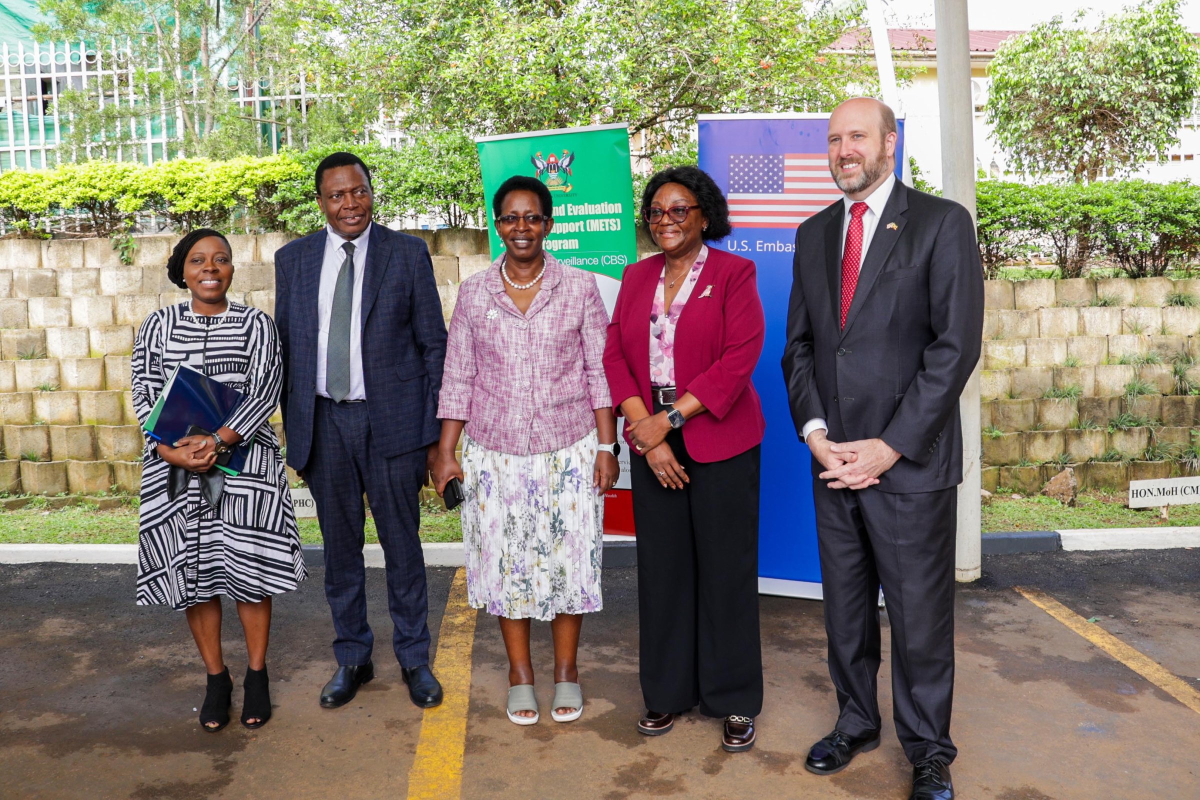 From right to left: Then U.S. Ambassador to Uganda H.E. William W. Popp; Prof. Rhoda Wanyenze, Dean, MakSPH; Dr. Diana Atwine, Permanent Secretary, MoH; Dr. Charles Olaro, Director General of Health Services, MoH; and Dr. Adetinuke Boyd, U.S. CDC Country Director for Uganda, during the METS programme handover event in Kampala in March 2026. Makerere University School of Public Health (MakSPH) reflection on long and productive partnership with the people and Government of the United States, spanning more than 35 years. Kampala Uganda, East Africa.