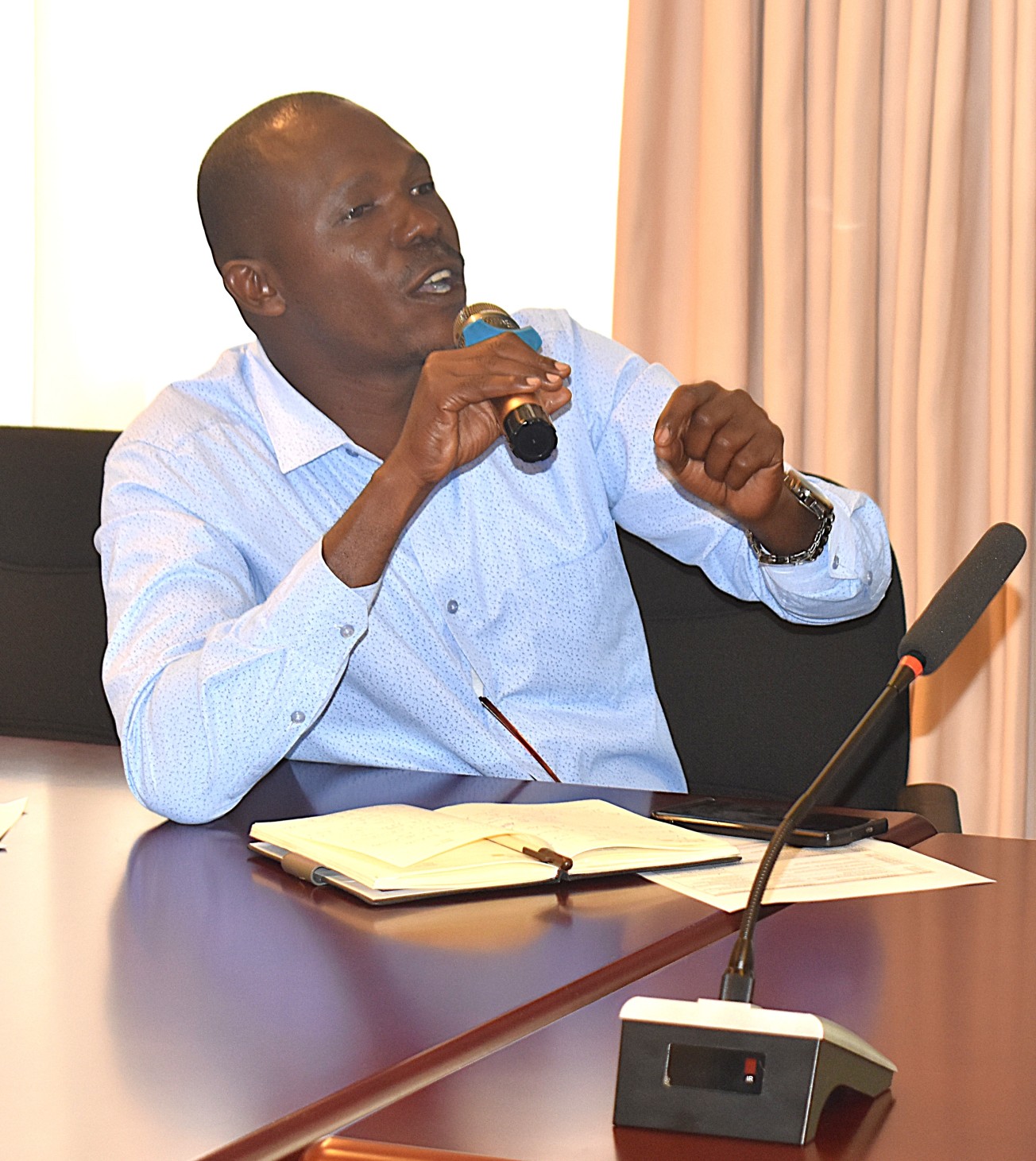 Mr. Omasai Abram, Senior Environmental Officer, Pallisa District sharing his views on political interference and how it can be managed. End of Project Workshop for “Strengthening Education and Research Capacity for Enhancing Biodiversity Conservation and Sustainable Natural Resources Use,” Makerere University, in partnership with Rhine-Waal University of Applied Sciences (Germany) and the Central University of Technology (South Africa), 31st July 2026, Kampala Uganda, East Africa.