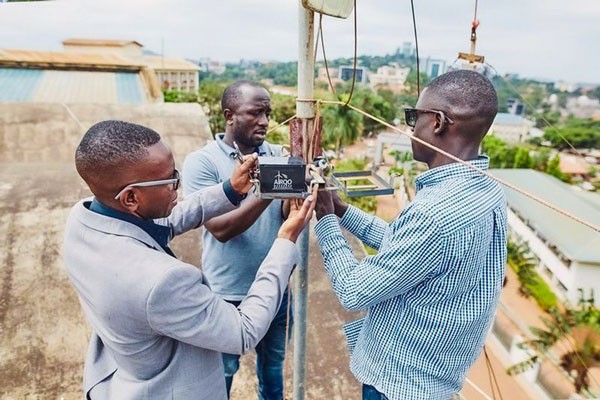 AirQo PI Prof. Engineer Bainomugisha and other technicians install low-cost air quality monitors produced at the Makerere University in Nairobi. Photo Credit AirQo Low-cost Air Quality Monitor installation by AirQo, College of Computing and Information Sciences (CoCIS), Makerere University, Kampala Uganda, East Africa. Named finalist for the 2026 Earthshot Prize, 18th September 2026.