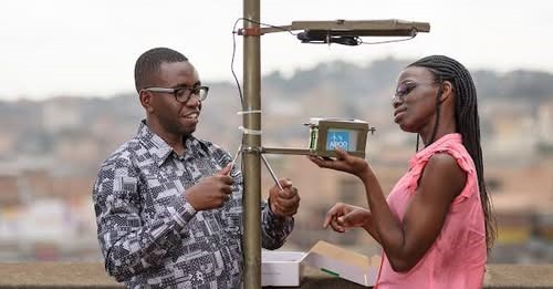Prof. Engineer Bainomugisha and technical staff in the field. Low-cost Air Quality Monitor installation by AirQo, College of Computing and Information Sciences (CoCIS), Makerere University, Kampala Uganda, East Africa. Named finalist for the 2026 Earthshot Prize, 18th September 2026.