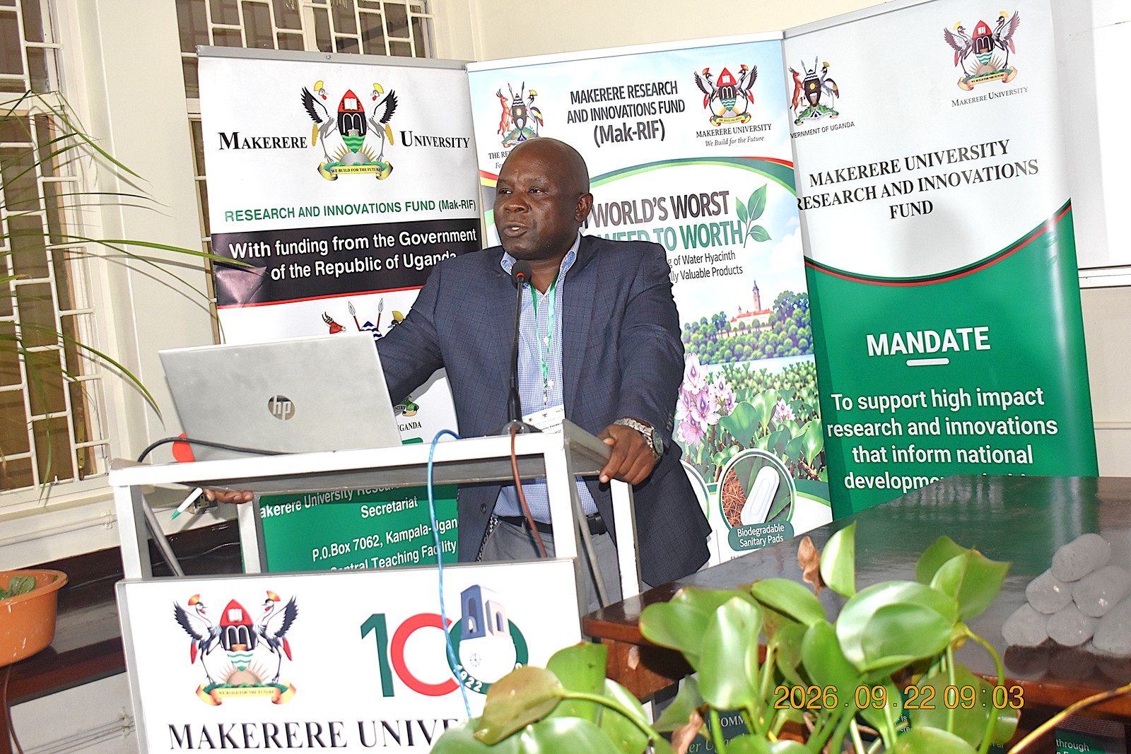 Dr Jamilu Ssenku, Head, Department of Plant Sciences, Microbiology and Biotechnology addressing the participants. Research Dissemination for Government of Uganda through Makerere University Research and Innovations Fund (Mak-RIF)-funded project, titled “From World’s Worst Water Weed to Worth: Small-scale Community Bio-refining of Water Hyacinth to Produce Value-added Commercially Valuable Products,” by Dr. Alice Nabatanzi, Department of Plant Sciences, Microbiology and Biotechnology, College of Natural Sciences (CoNAS), Botany Lab 2, 22nd September 2026, Kampala Uganda, East Africa.